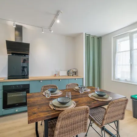 L Escale De Royan, à Pied, Parking, Patio * Royan