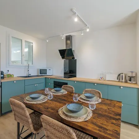 L Escale De Royan, A Pied, Parking, Patio Apartment Royan