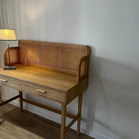 Appartement Avec Patio Au Centre De Royan, Proche Plage Et Marche, Parking *